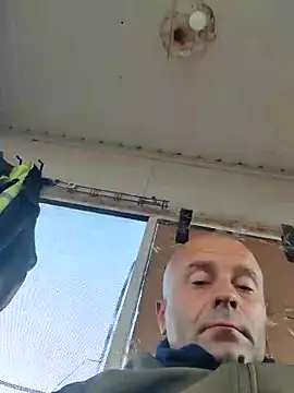 Snapshot of muscularsexy chatting on September 20, 2025, 4:17 am muscularsexy online show from September 20, 2025, 4:17 am