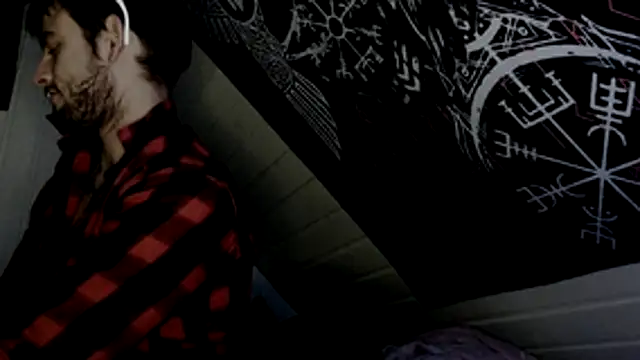 Snapshot of Youngtimer_1997 chatting on November 1, 2025, 7:08 pm Youngtimer 1997 online show from November 1, 2025, 7:08 pm