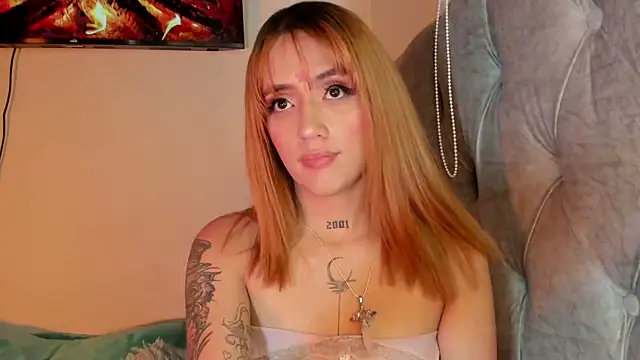 Snapshot of Sabrina_Cole chatting on September 17, 2025, 3:08 am Sabrina Cole online show from September 17, 2025, 3:08 am