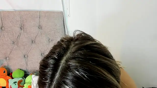 Snapshot of Sabrina_Cole chatting on March 14, 2025, 9:57 am Sabrina Cole online show from March 14, 2025, 9:57 am