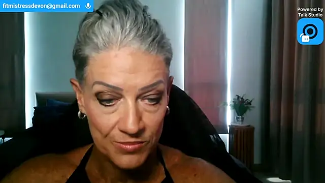 Snapshot of Devon2020 chatting on June 14, 2026, 9:54 am Devon2020 online show from June 14, 2026, 9:54 am