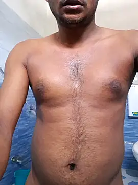Snapshot of Itsdesi_boy chatting on July 5, 2026, 1:10 am Itsdesi boy online show from July 5, 2026, 1:10 am