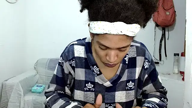 Snapshot of angelamarie1 chatting on October 21, 2025, 12:26 pm angelamarie1 online show from October 21, 2025, 12:26 pm