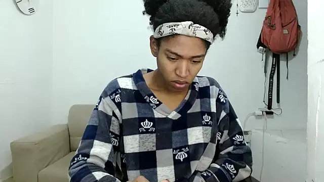 Snapshot of angelamarie1 chatting on November 17, 2025, 11:42 pm angelamarie1 online show from November 17, 2025, 11:42 pm