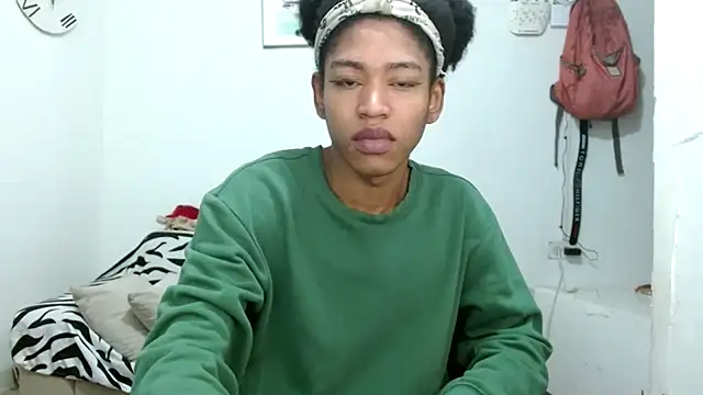 angelamarie1 online show from February 14, 2026, 12:27 pm