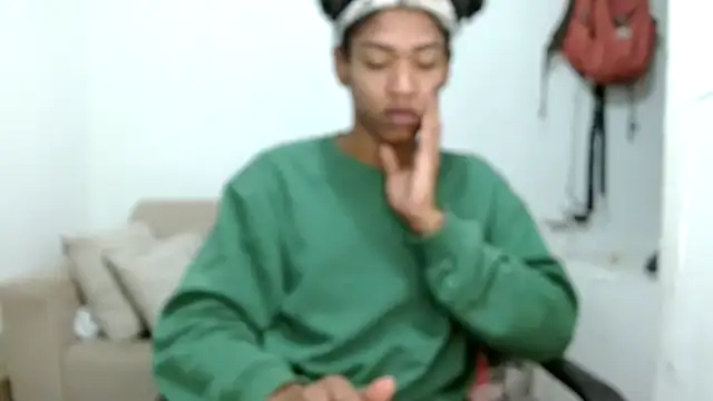 Snapshot of angelamarie1 chatting on November 29, 2025, 5:51 am angelamarie1 online show from November 29, 2025, 5:51 am