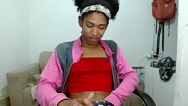 Snapshot of angelamarie1 chatting on November 15, 2025, 9:41 pm angelamarie1 online show from November 15, 2025, 9:41 pm