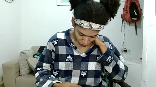 angelamarie1 online show from March 4, 2026, 1:08 pm