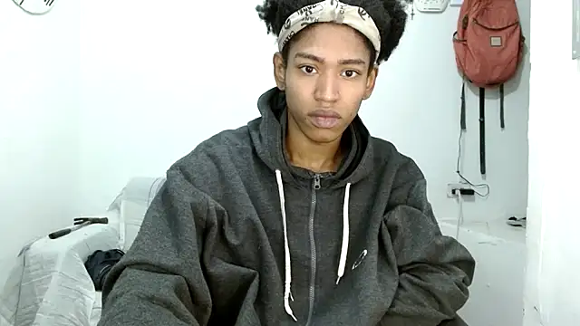 Snapshot of angelamarie1 chatting on October 7, 2025, 12:06 pm angelamarie1 online show from October 7, 2025, 12:06 pm