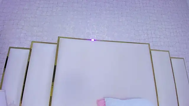 Snapshot of paola_rodriguez chatting on October 13, 2025, 11:34 am paola rodriguez online show from October 13, 2025, 11:34 am