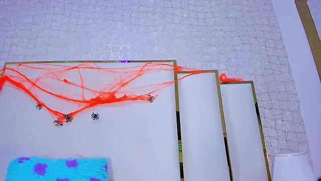 Snapshot of paola_rodriguez chatting on October 31, 2025, 10:34 am paola rodriguez online show from October 31, 2025, 10:34 am