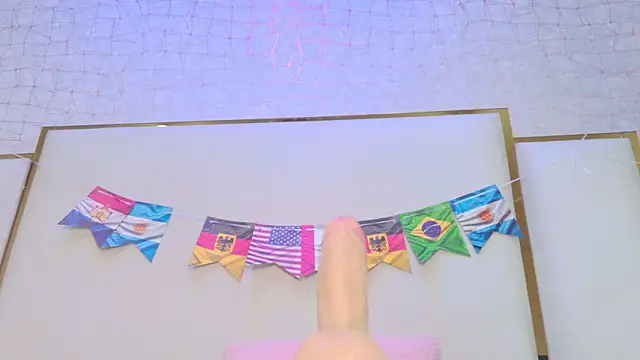Snapshot of paola_rodriguez chatting on June 30, 2026, 10:04 am paola rodriguez online show from June 30, 2026, 10:04 am