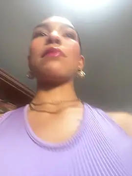 Snapshot of LauraAristizabal chatting on July 30, 2026, 12:37 pm LauraAristizabal online show from July 30, 2026, 12:37 pm