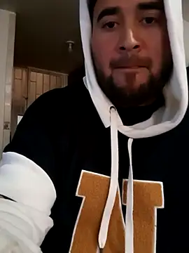 Snapshot of nickboyx3 chatting on November 6, 2025, 1:37 pm nickboyx3 online show from November 6, 2025, 1:37 pm