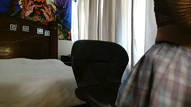 Snapshot of MINI_Petite chatting on March 12, 2026, 5:50 pm MINI Petite online show from March 12, 2026, 5:50 pm