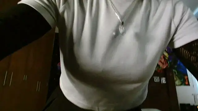 Snapshot of MINI_Petite chatting on March 4, 2026, 5:10 pm MINI Petite online show from March 4, 2026, 5:10 pm