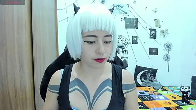 yunkodolly666 online show from March 2, 2025, 9:30 pm