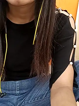 Snapshot of CuteSarikaLIVE chatting on February 26, 2026, 3:50 am CuteSarikaLIVE online show from February 26, 2026, 3:50 am