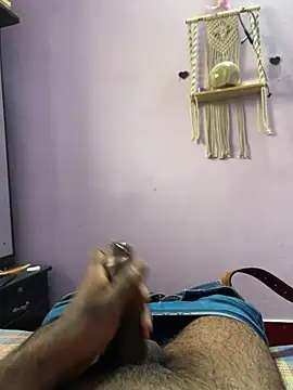 Snapshot of raguram143 chatting on January 13, 2025, 7:43 am raguram143 online show from January 13, 2025, 7:43 am