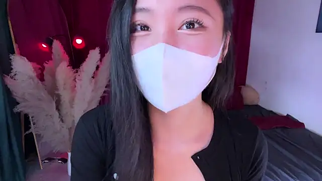 Snapshot of alaia-EDP chatting on November 14, 2025, 4:32 pm alaia-EDP online show from November 14, 2025, 4:32 pm