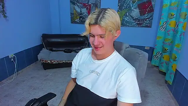 patrik 027 online show from November 21, 2025, 7:13 pm