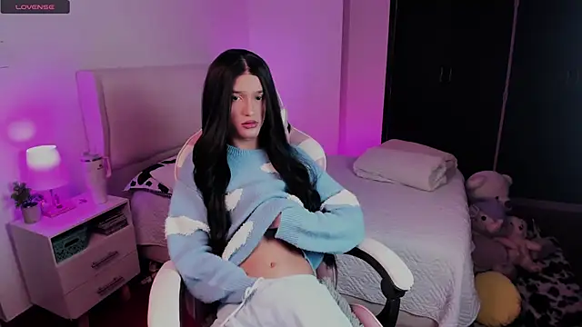 Ainhoads online show from November 18, 2025, 8:50 am