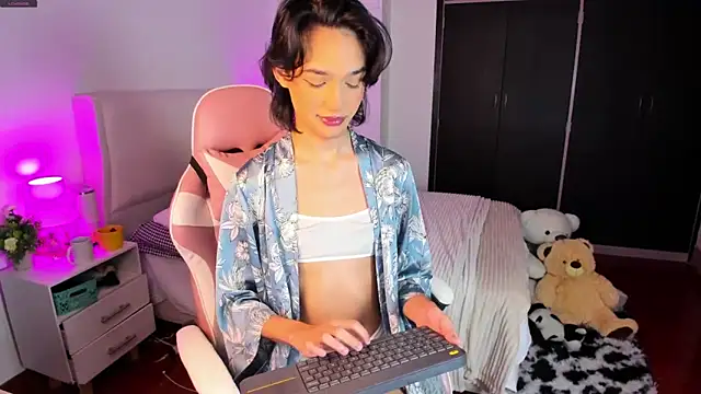 Snapshot of Ainhoads chatting on March 19, 2026, 8:25 am Ainhoads online show from March 19, 2026, 8:25 am