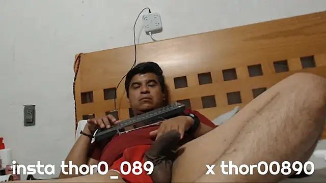 thor000089 online show from April 28, 2026, 4:28 am