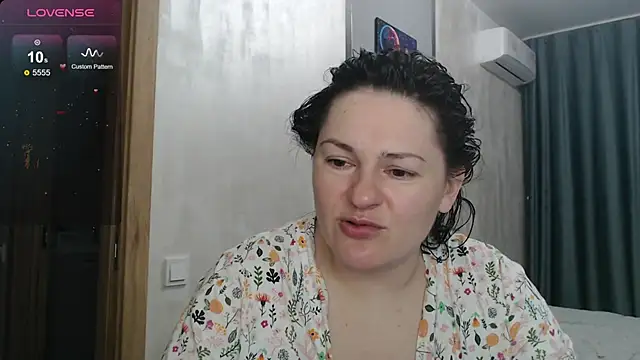 Stacy Davice online show from September 29, 2025, 5:51 pm