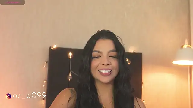Snapshot of sarah_hiill chatting on June 19, 2026, 9:09 pm sarah hiill online show from June 19, 2026, 9:09 pm