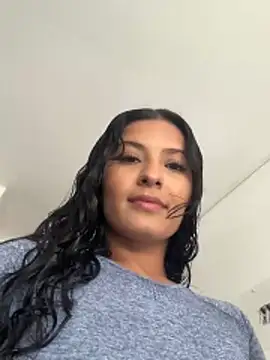 Snapshot of CeliWoods chatting on November 21, 2025, 3:11 pm CeliWoods online show from November 21, 2025, 3:11 pm