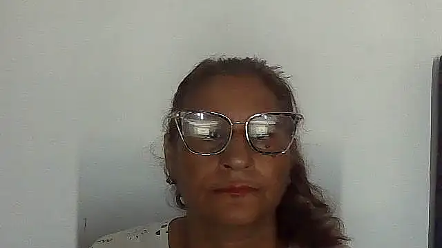 charrysexy1 online show from November 12, 2025, 12:42 pm