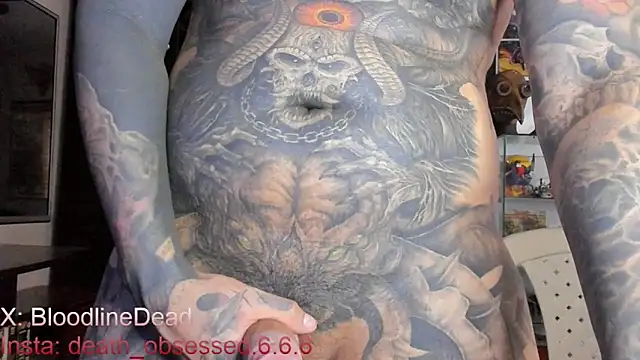 Snapshot of DEATHINK666XX chatting on March 13, 2025, 6:23 pm DEATHINK666XX online show from March 13, 2025, 6:23 pm