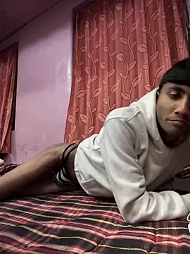 Sexyslimguyy online show from January 2, 2025, 2:13 pm