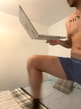 bigguy101 online show from October 29, 2025, 8:24 am