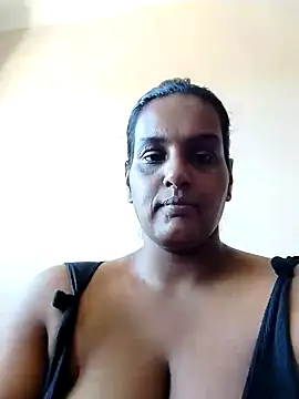 NWC4LYF online show from December 19, 2025, 8:06 am