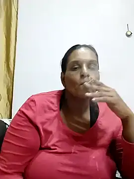 NWC4LYF online show from October 8, 2025, 7:03 pm