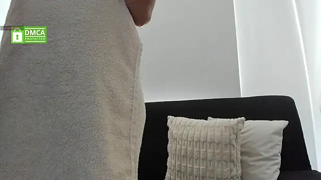 Snapshot of antonella_dom1 chatting on April 16, 2026, 2:51 pm antonella dom1 online show from April 16, 2026, 2:51 pm