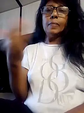 MsAttitude online show from May 6, 2026, 7:23 am