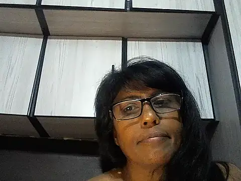 MsAttitude online show from October 8, 2025, 2:40 pm