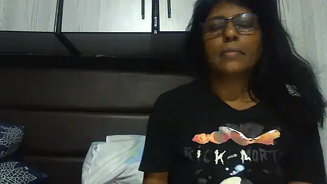 MsAttitude online show from March 6, 2025, 4:49 pm