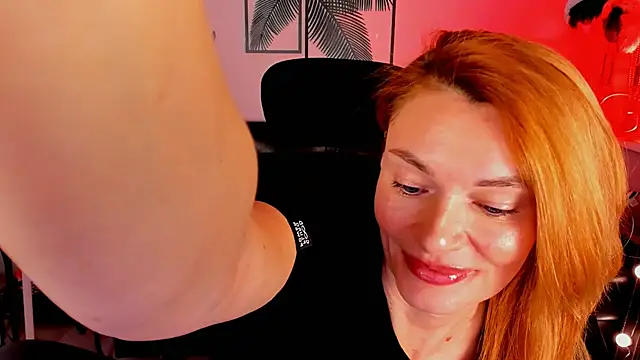 Snapshot of MistyBarnes chatting on January 9, 2025, 8:45 am MistyBarnes online show from January 9, 2025, 8:45 am