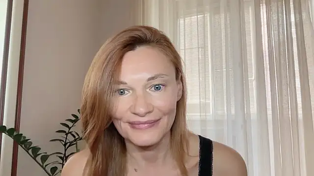 Snapshot of MistyBarnes chatting on April 5, 2026, 11:28 am MistyBarnes online show from April 5, 2026, 11:28 am