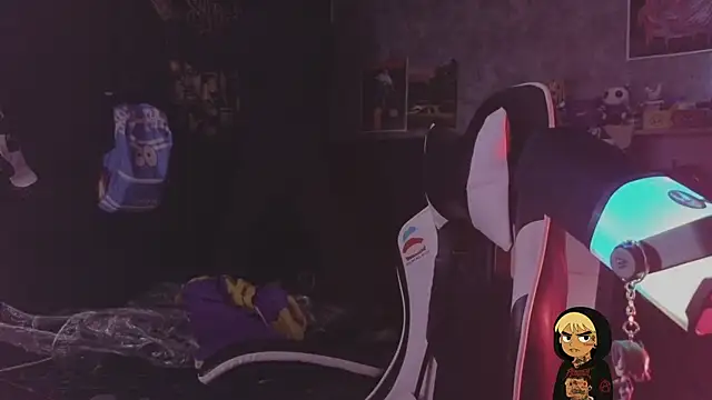 Snapshot of AcidMilo chatting on March 9, 2026, 8:12 pm AcidMilo online show from March 9, 2026, 8:12 pm