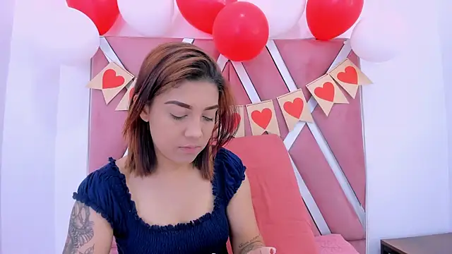 SEJMET LOVE  online show from February 18, 2026, 9:11 pm