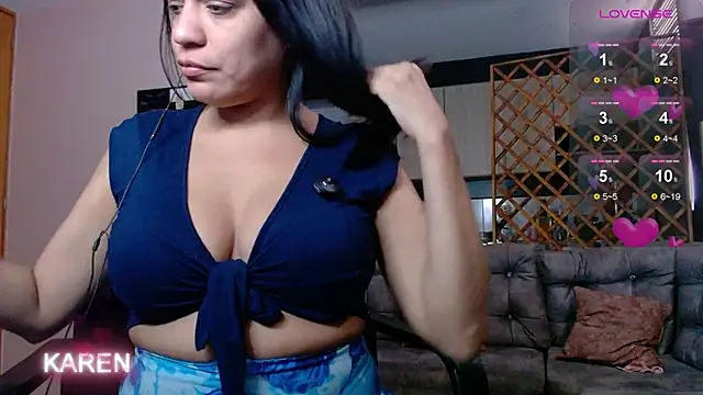 Snapshot of Karen_sex92 chatting on June 29, 2026, 7:24 pm Karen sex92 online show from June 29, 2026, 7:24 pm