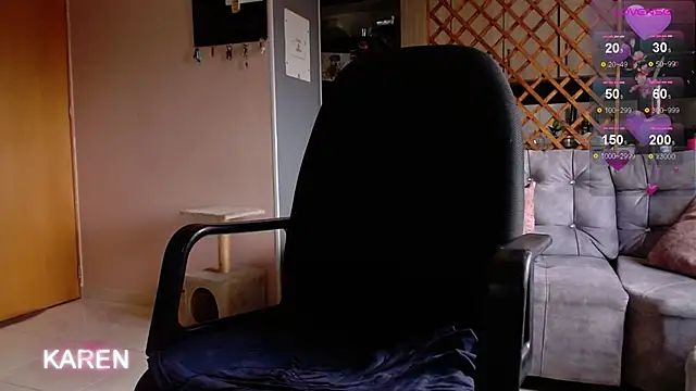 Snapshot of Karen_sex92 chatting on June 17, 2026, 6:51 pm Karen sex92 online show from June 17, 2026, 6:51 pm