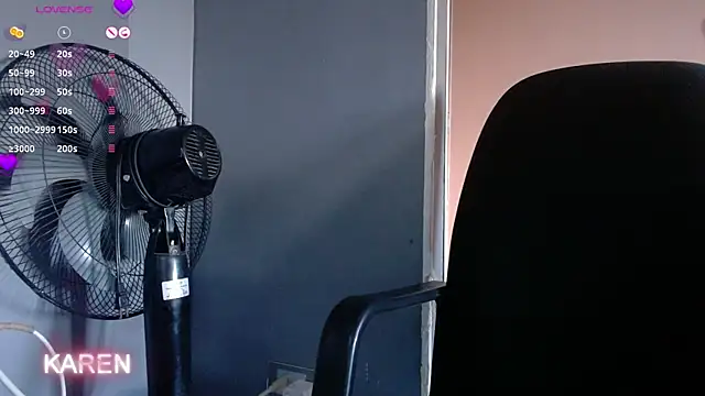 Snapshot of Karen_sex92 chatting on July 28, 2026, 11:39 am Karen sex92 online show from July 28, 2026, 11:39 am