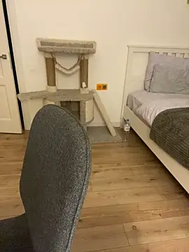 Snapshot of malyshhka chatting on December 8, 2024, 9:30 pm malyshhka online show from December 8, 2024, 9:30 pm