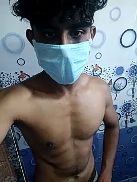 maddeeeyyy online show from September 13, 2025, 2:22 am